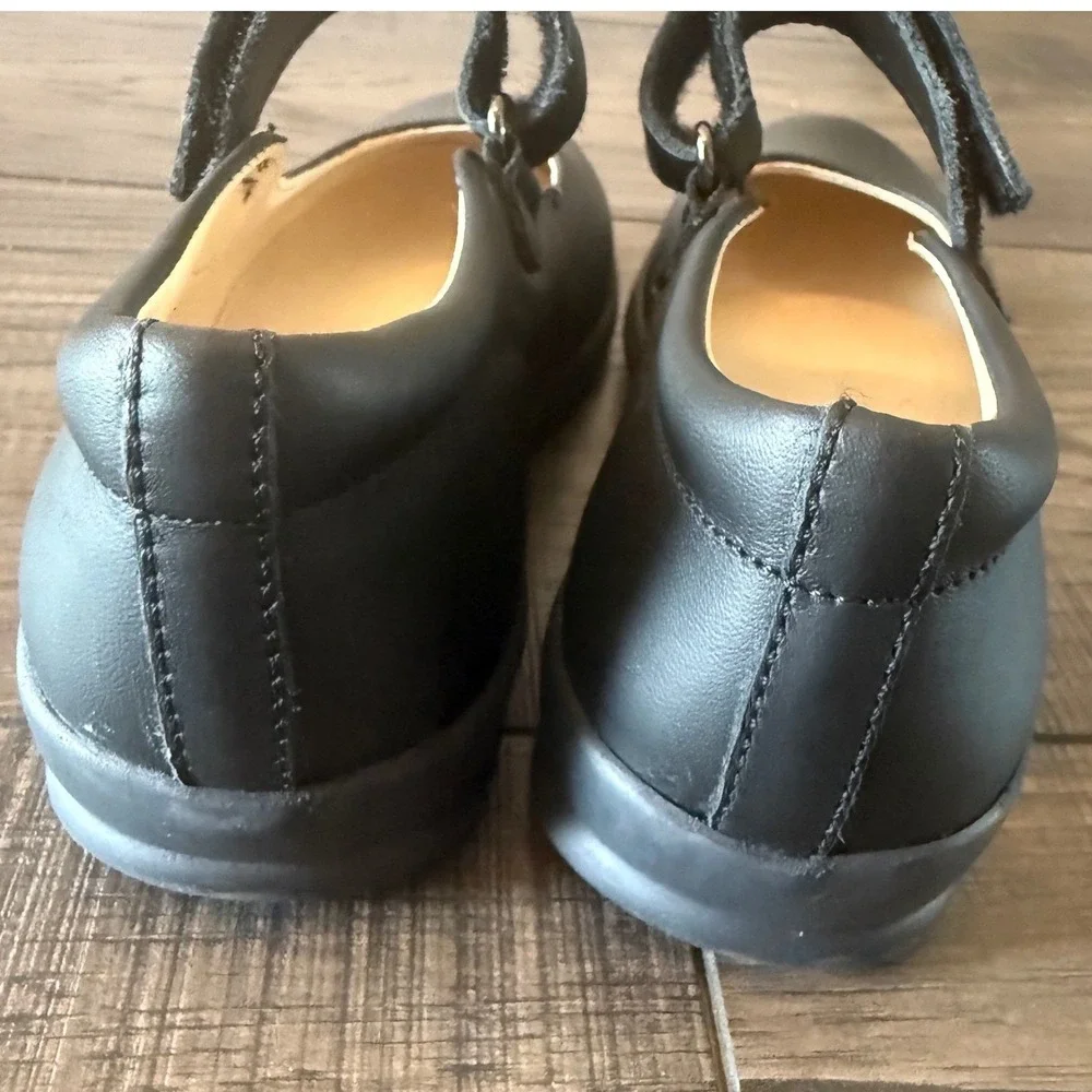 Naturino Girls Black Leather Mary Jane School Shoes Hook & Loop EU 33 NWOB